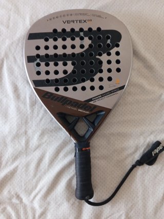 Pala de Pádel Bullpadel Vertex 03