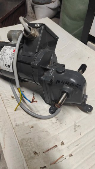 Dayton AC Gearmotor