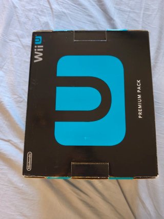 Nintendo Wii U Premium Pack 32GB en caja
