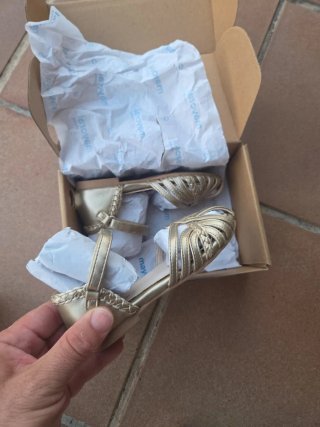 Sandalias Mayoral Niña Doradas