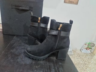Botas Mariam media caña negras
