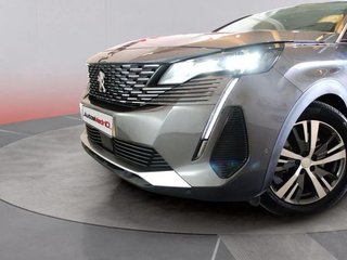 Peugeot 3008 Hybrid 225 e-EAT8 Allure