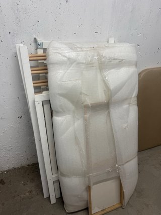 Lote bebé: Cuco, cambiador, bañera