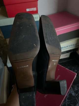 Botas de piel negras con cremallera