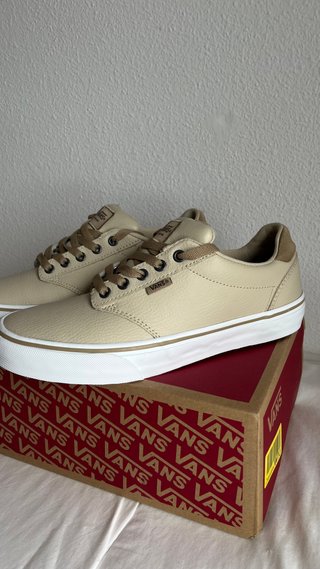 Vans Atwood Deluxe Beige Talla 40.5