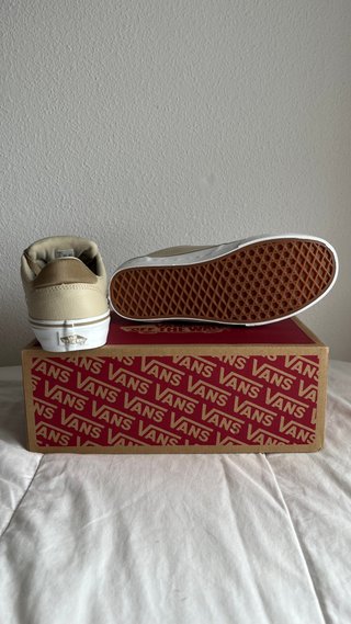 Vans Atwood Deluxe Beige Talla 40.5