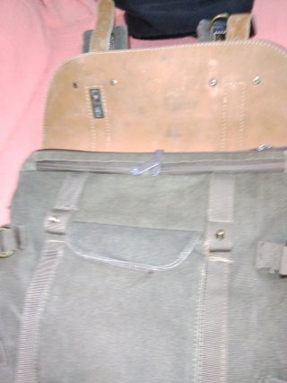Mochilas National Geographic Verdes y Negras