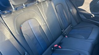 BMW Serie 1 2.0 118D BUSINESS AUTO 150 5P