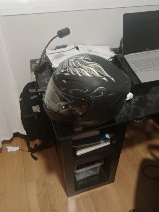 Casco Shoei Negro con pick lock y  Diseño Fénix Bl