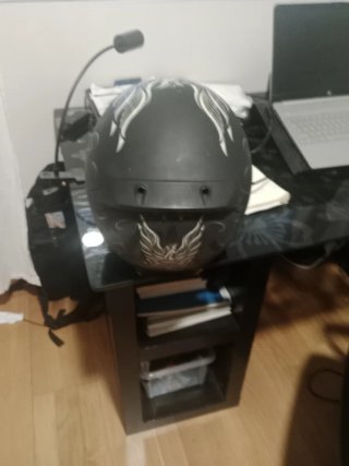 Casco Shoei Negro con pick lock y  Diseño Fénix Bl