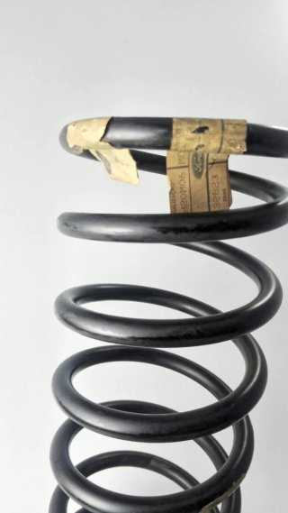 Muelles Traseros Originales - Ford Fiesta Mk2