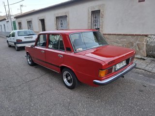 SEAT 124 1978