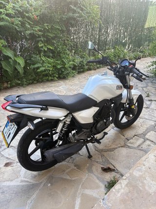 Moto Ride Zento 125 Blanca, negociable
