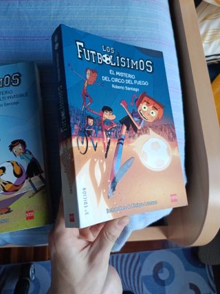 Libros infantiles de fútbol.