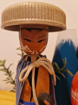 Kokeshi pareja en el monte Fuji (años 50) 12x12cm
