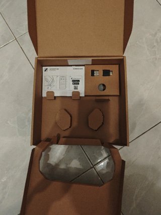 Sennheiser Accentum Wireless Special Edition