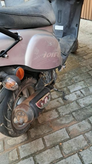 TGB 101 R Scooter 50cc para piezas completo .