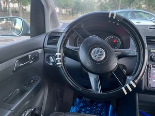Volkswagen 2005