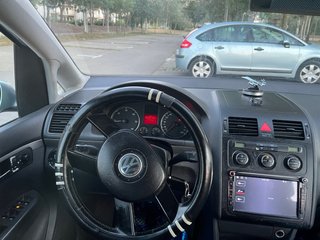 Volkswagen 2005