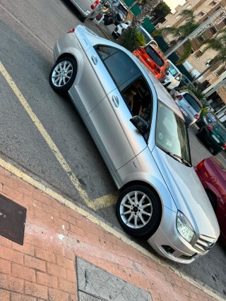 Mercedes-Benz Clase C 2011