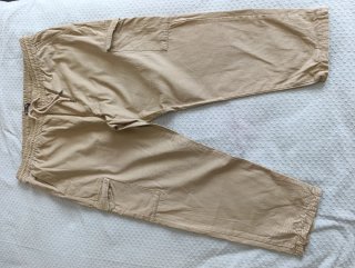 Pantalones cargo beige hombre