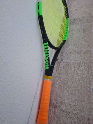 Raqueta Tenis Wilson Blade 104