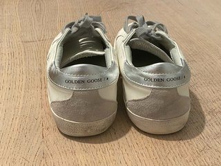 Zapatillas Golden Goose Blancas y Plateadas