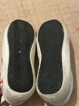 Zapatillas Golden Goose Blancas y Plateadas