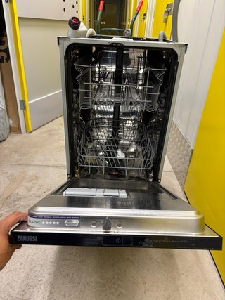 Lavavajillas integrable Zanussi