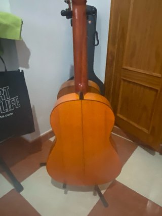 Guitarra Valeriano Bernal 1990
