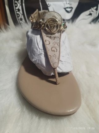 Sandalias Guess Originales Beige y Dorado