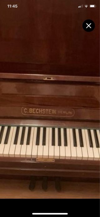 Piano de pared C. Bechstein