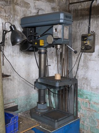 Taladro de columna BELFLEX