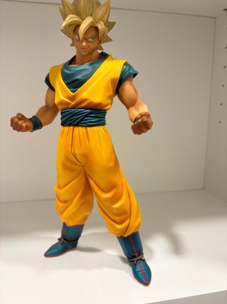 Figura Goku SSbMaster Stars Piece DBZ