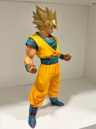 Figura Goku SSbMaster Stars Piece DBZ