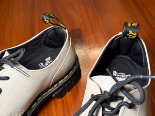 Zapatos Dr. Martens Audrick Plataforma Piel Beige