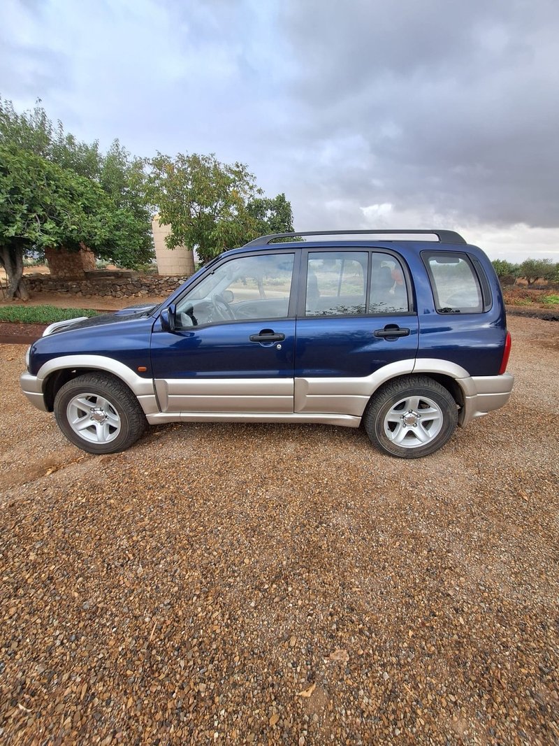 Se vende Suzuki Grand Vitara - foto 1