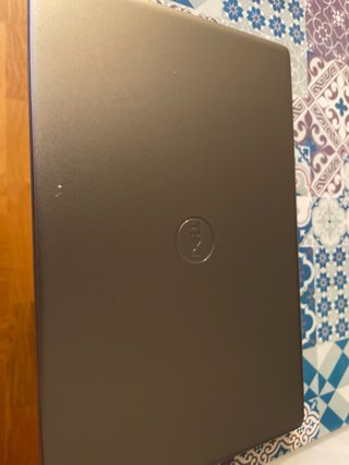Ordenador portátil Dell Latitude 3301