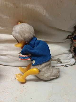 Pato Donald Tamborilero Peluche