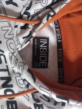 Sudadera con capucha y estampado Nobody