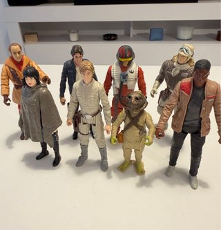 Lote 8 Figuras Star Wars Hasbro Kenner y disney
