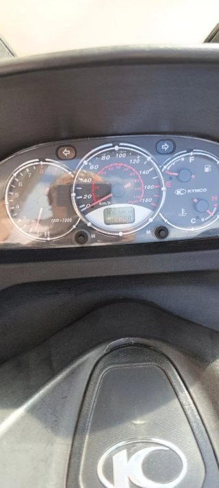 Kymco Xciting 500 Maxi Scooter Automática