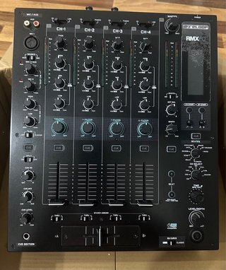 Reloop RMX-60 Mesa Mezclas Club 4+1 Canales
