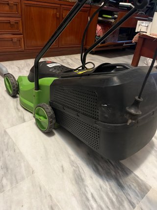 Cortacésped Eléctrico GreenTec 900W