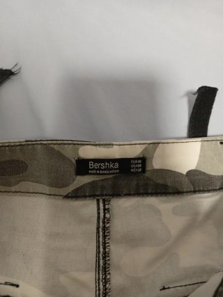 Pantalones Cargo Camuflaje Bershka