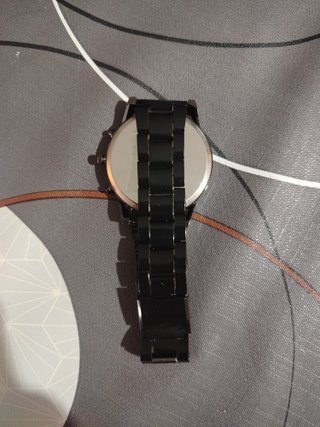 Reloj Geneva Negro y Dorado Elegante