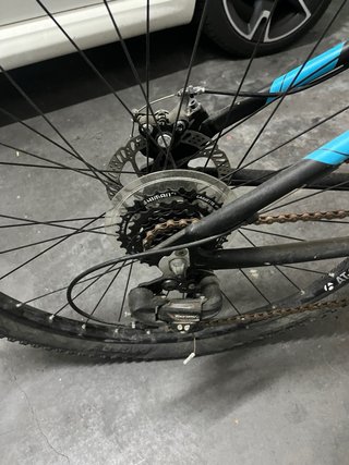 Bicicleta TREK Negra y Azul
