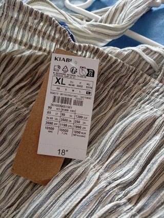 Vestido de mujer con rayas