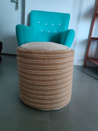 Poltrona confortável em bom estado