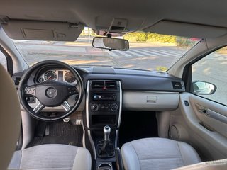 Mercedes-Benz Clase B 180